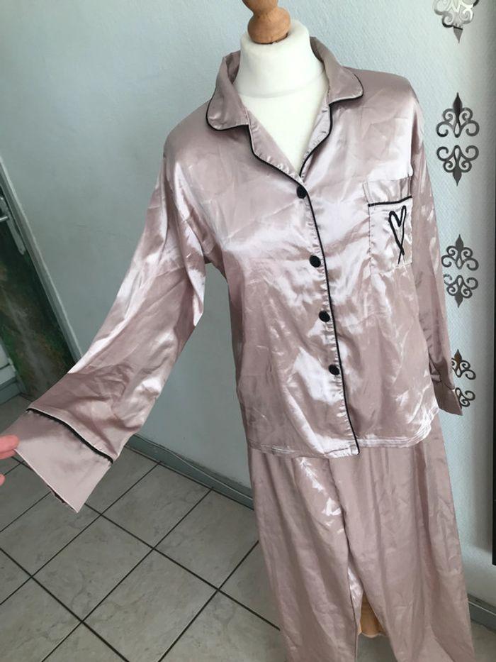 Pyjama 2 pièces satiné rose mauve tunique + jupe M 🌷 - photo numéro 6