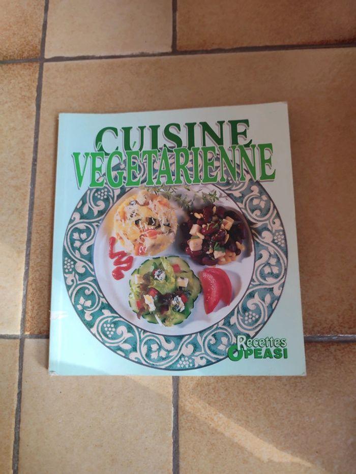 Ancien livre de recettes cuisine végétarienne - photo numéro 2