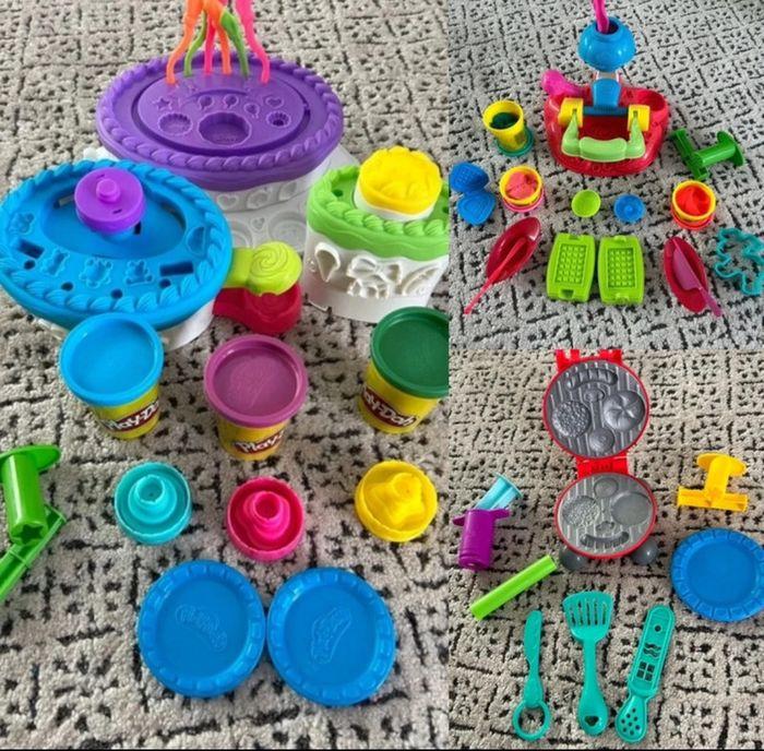 Lot Play Doh + 3 pots - photo numéro 1