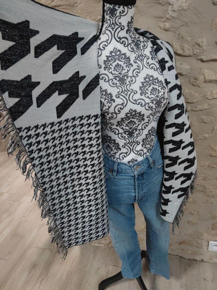 Superbe gilet poncho à motifs Véro moda - photo numéro 6