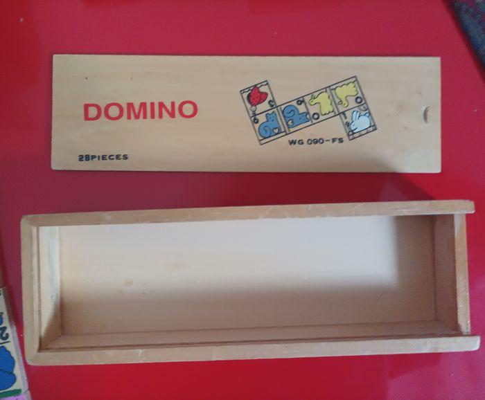 Dominos en bois - photo numéro 4