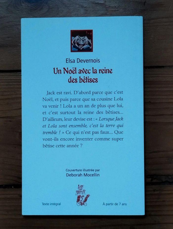 Livre jeune lecteur Un Noël avec la reine des bêtises - photo numéro 2