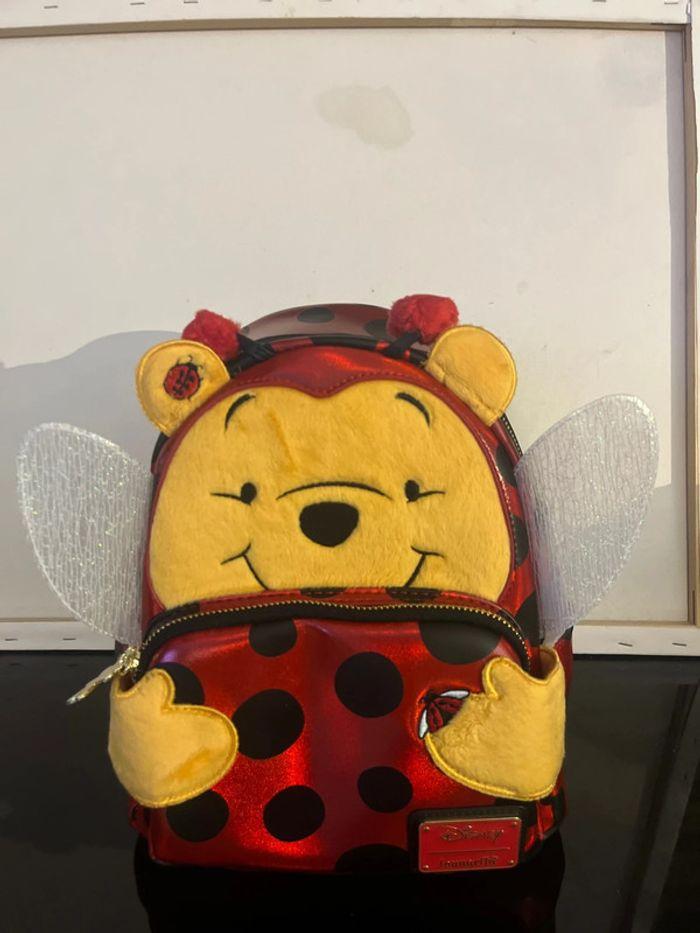 Disney Loungefly Winnie l’ourson costume coccinelle - photo numéro 2