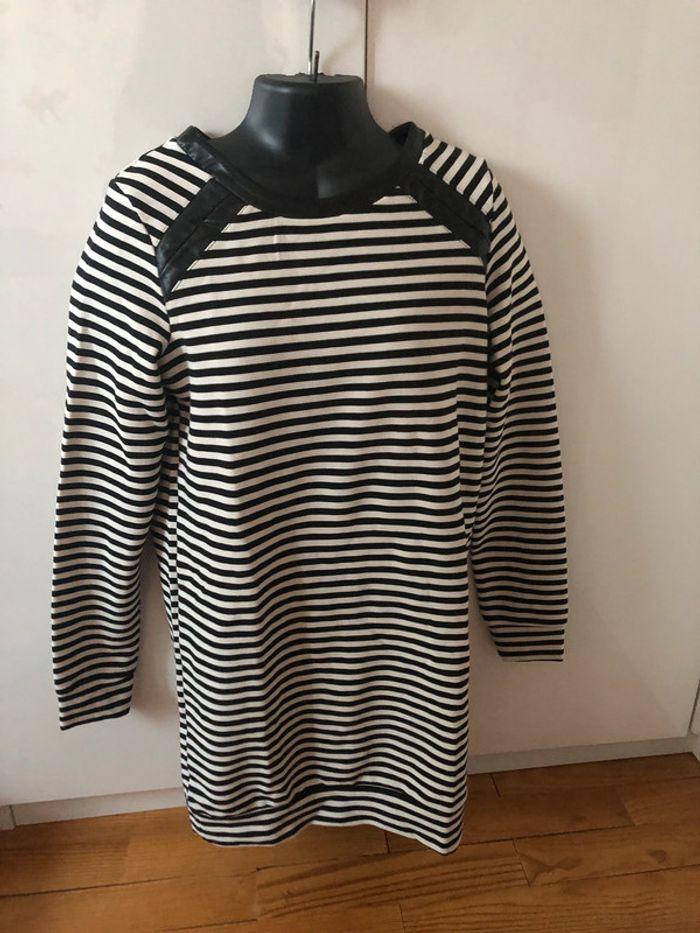 Robe Bershka rayures marine et noir empiècement cuir M 38 - photo numéro 1