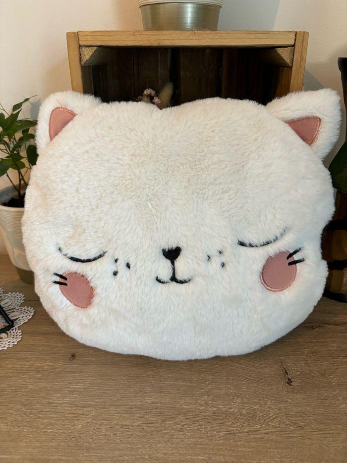 Coussin peluche - photo numéro 1