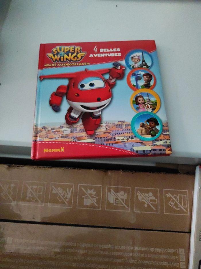 Livre super wings 4 aventures - photo numéro 1