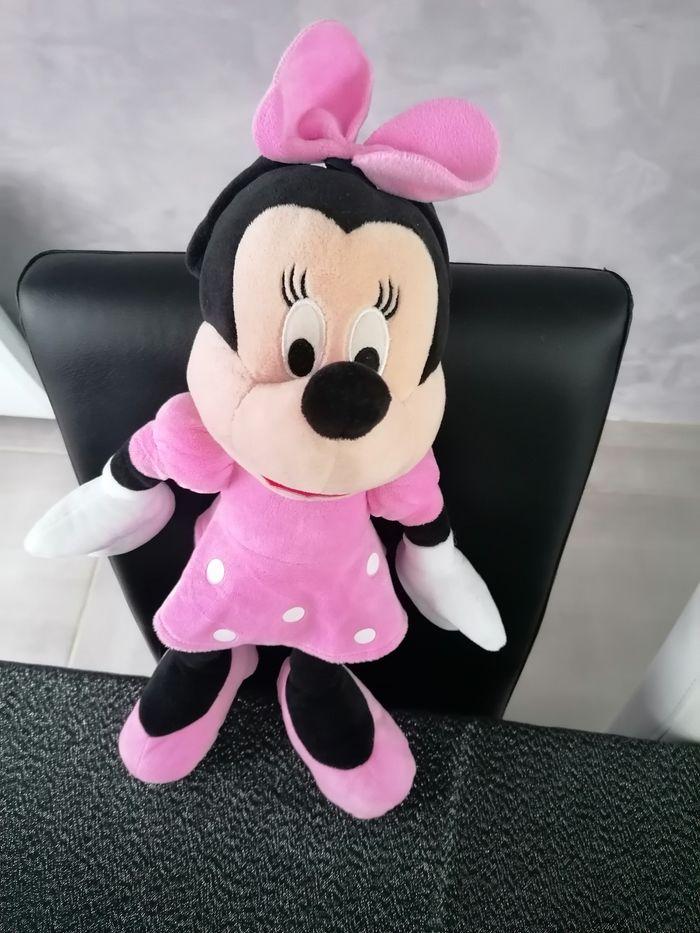 Peluche MINNIE Mouse Disney 40cm - photo numéro 2