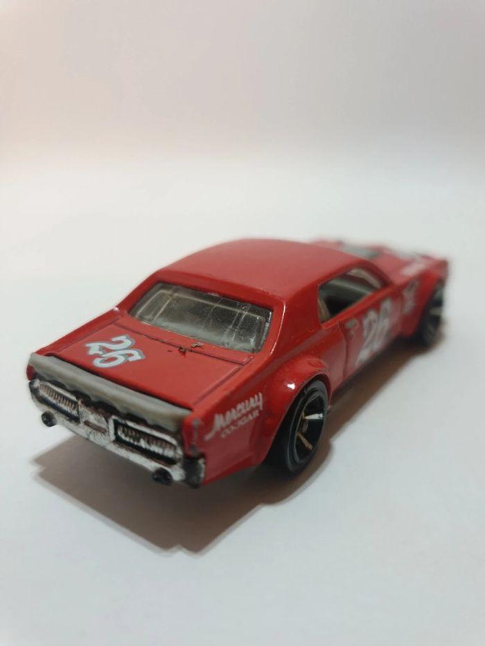 Hot Wheels 68 Mercury Cougar Rouge, 2013 - photo numéro 7