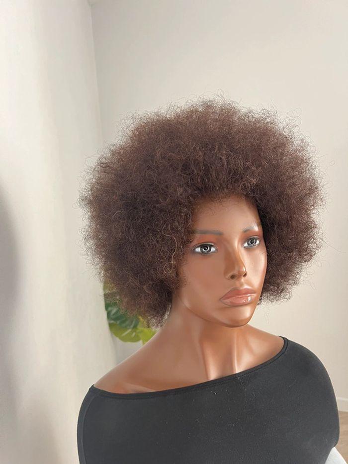 Perruque afro brune /châtain doux - photo numéro 6