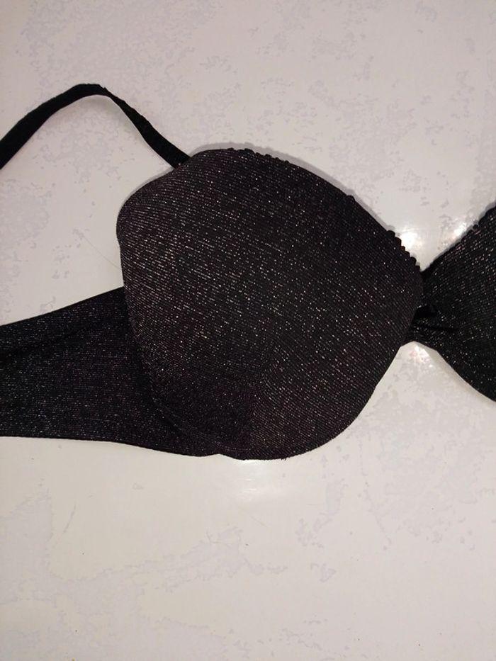 Soutien gorge noir a paillettes - photo numéro 2