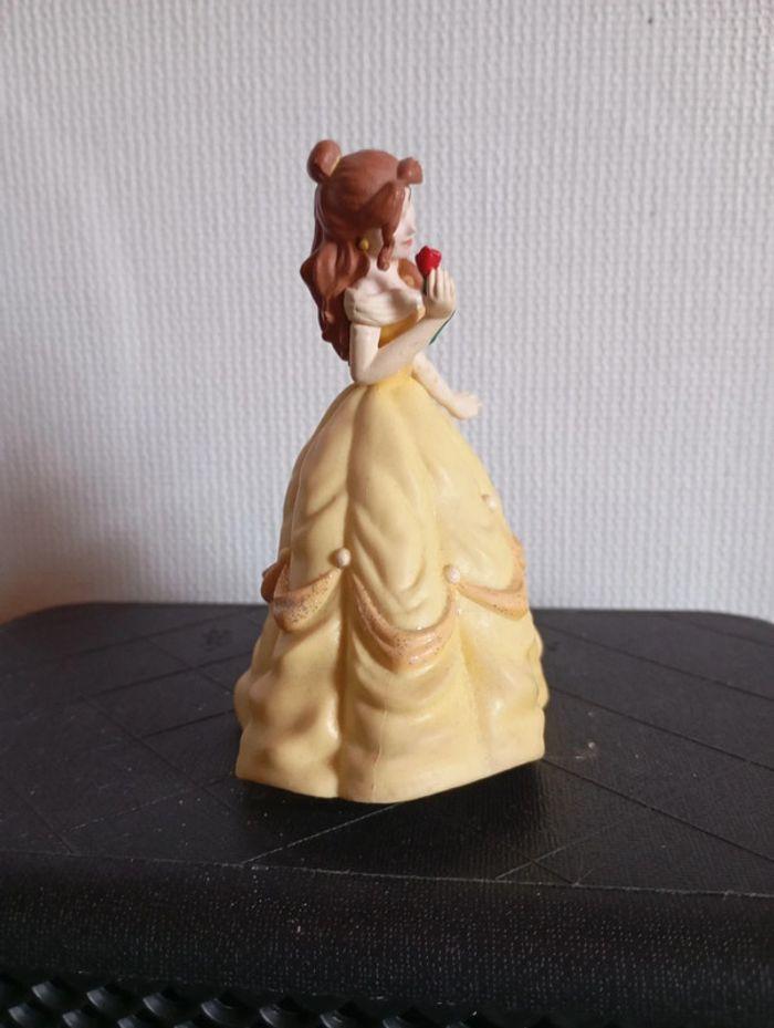 Figurine Belle Bullyland Disney - photo numéro 4