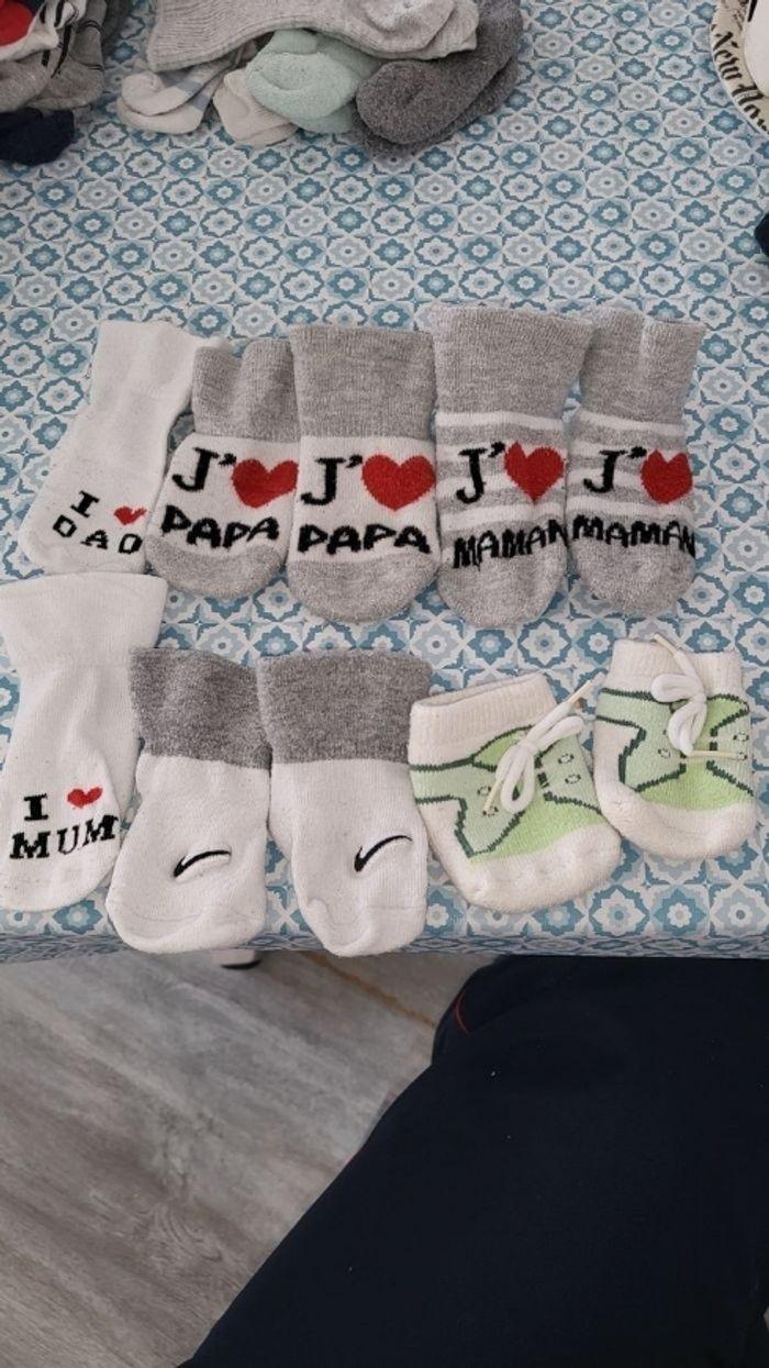 Lot chaussettes naissance