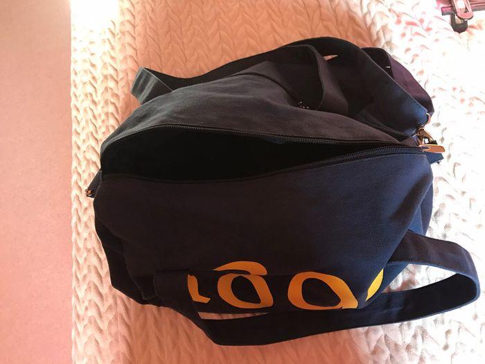 Sac sport ou fourre tout - photo numéro 4