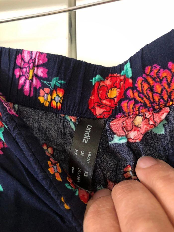 Pantalon à jambes larges léger . Taille XS - photo numéro 4