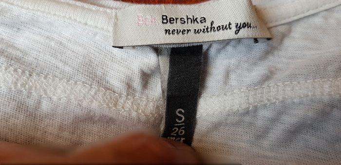 T-shirt imprimé manches longues bershka - photo numéro 4