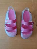 Chaussures d'eau TTY pointure 28 en BE