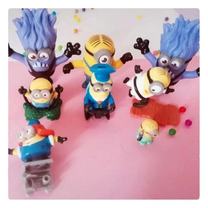 Lot jouets minions