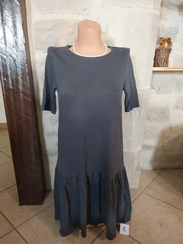 Robe camaïeu taille S neuve - photo numéro 1