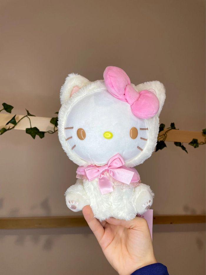 Peluche Hello Kitty déguisement chaton blanc - photo numéro 1