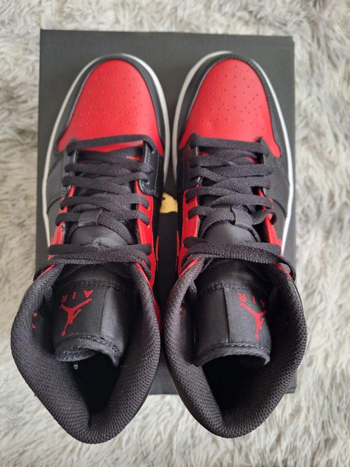 🔥 Chaussures Nike Jordan Banned 2020 Noir et Rouge 🔥 - photo numéro 2