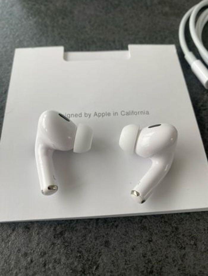 AirPods Pro 2ème génération - photo numéro 4