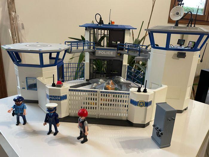 Commissariat police avec prison playmobil 6919 - photo numéro 5