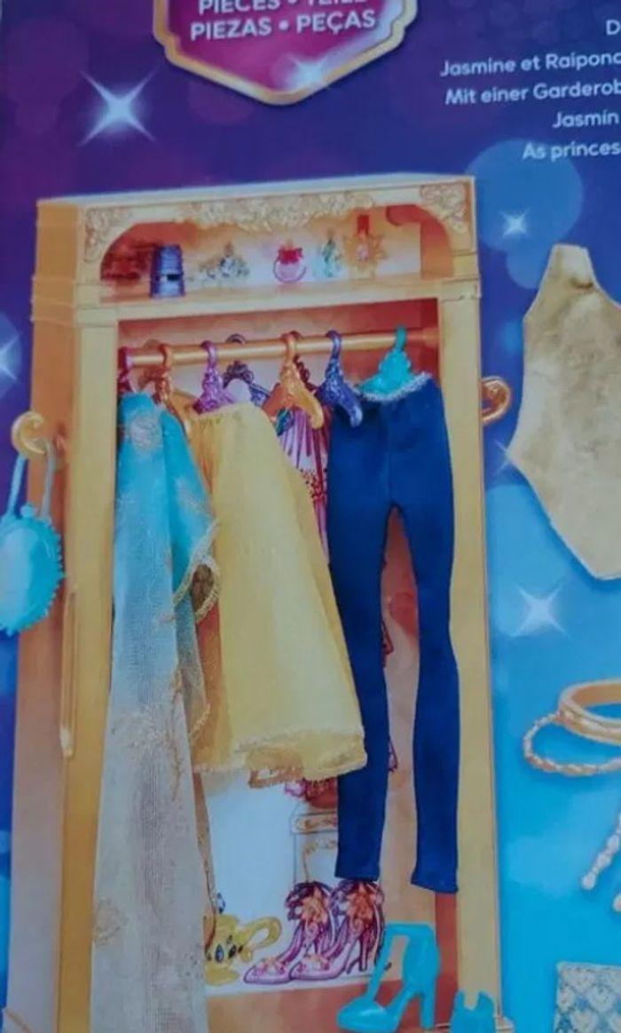 Disney Princesses Le dressing de Jasmine et Raiponce Neuf - photo numéro 4