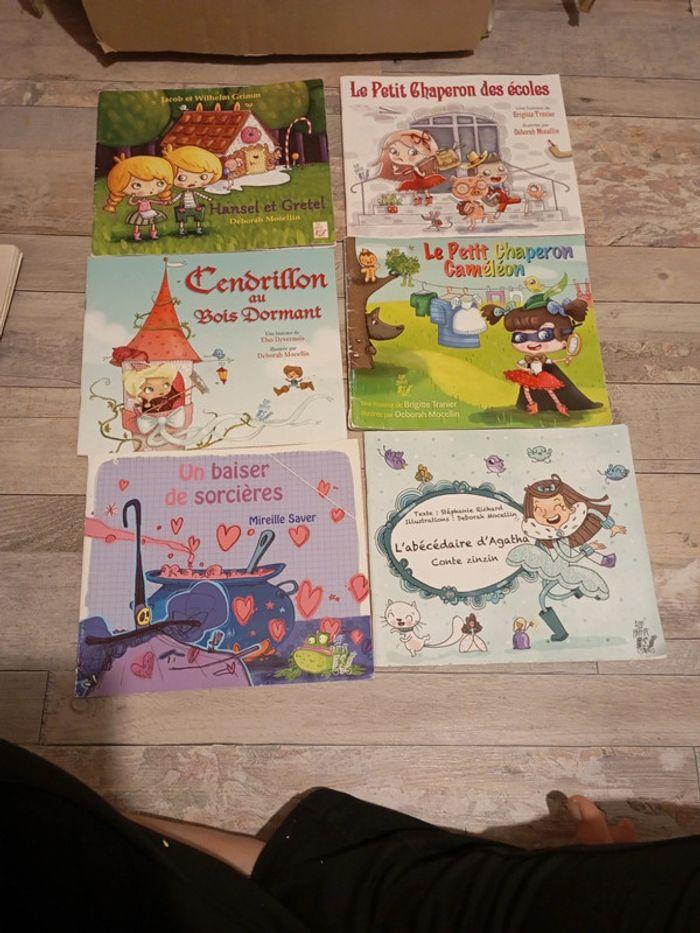 Lot différents livres pour enfants - photo numéro 3