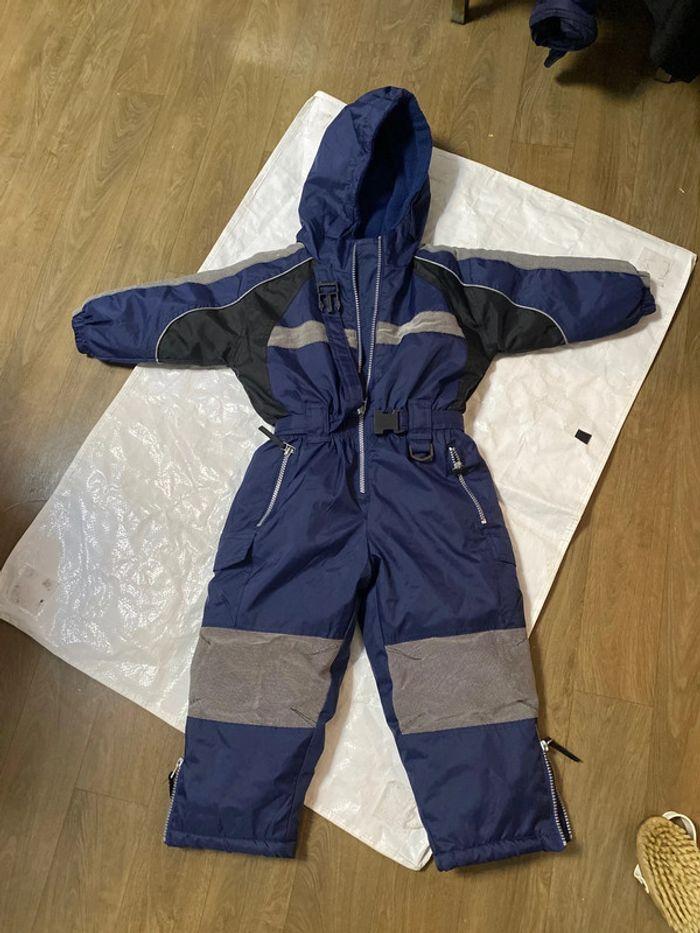 Combinaison de ski enfant taille 2 ans . - photo numéro 1