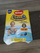 Couche piscine huggies