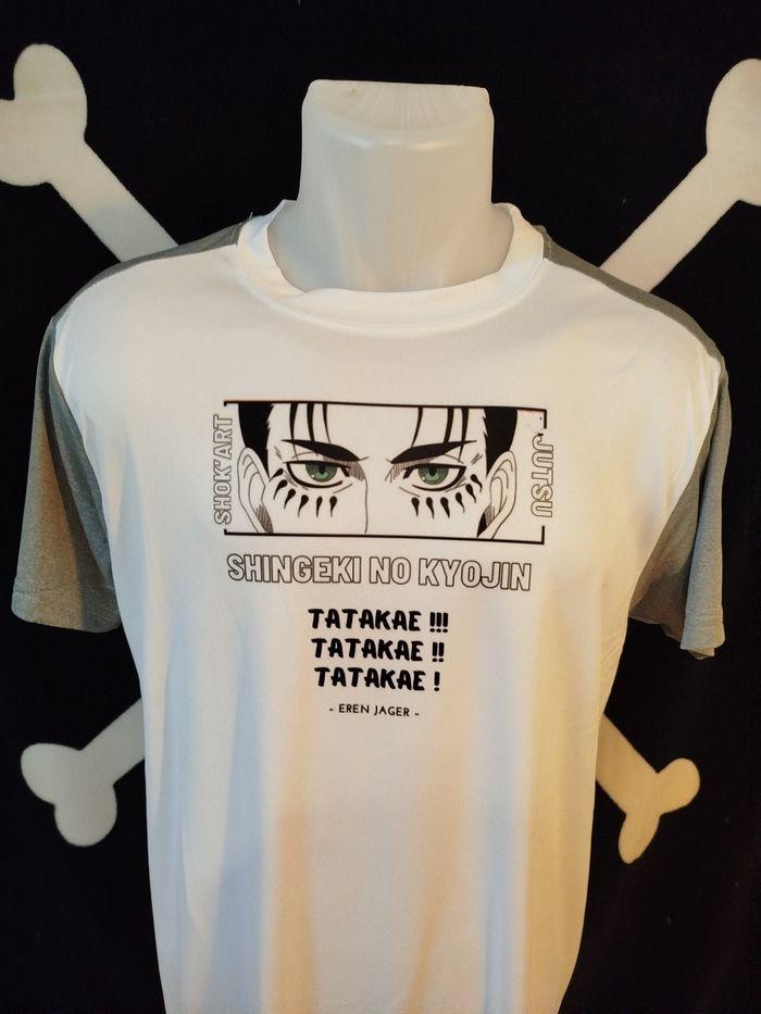 T shirt attack on titan - photo numéro 2