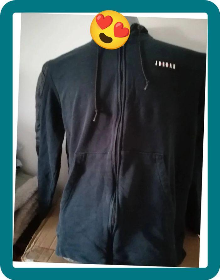 Pull Nike taille xl - photo numéro 3