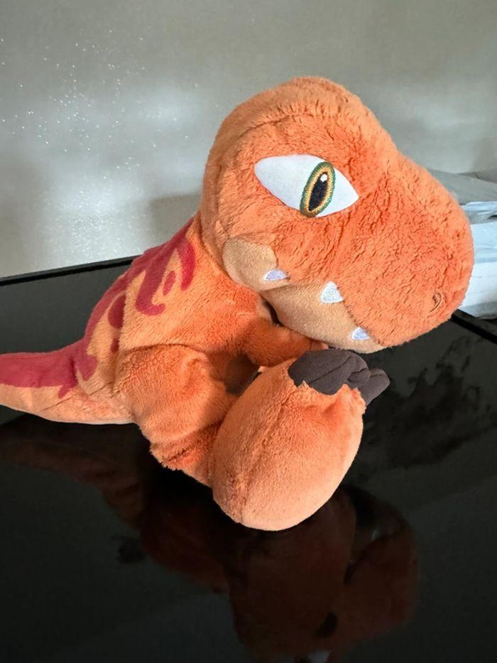 Peluche Jurassic World - photo numéro 1