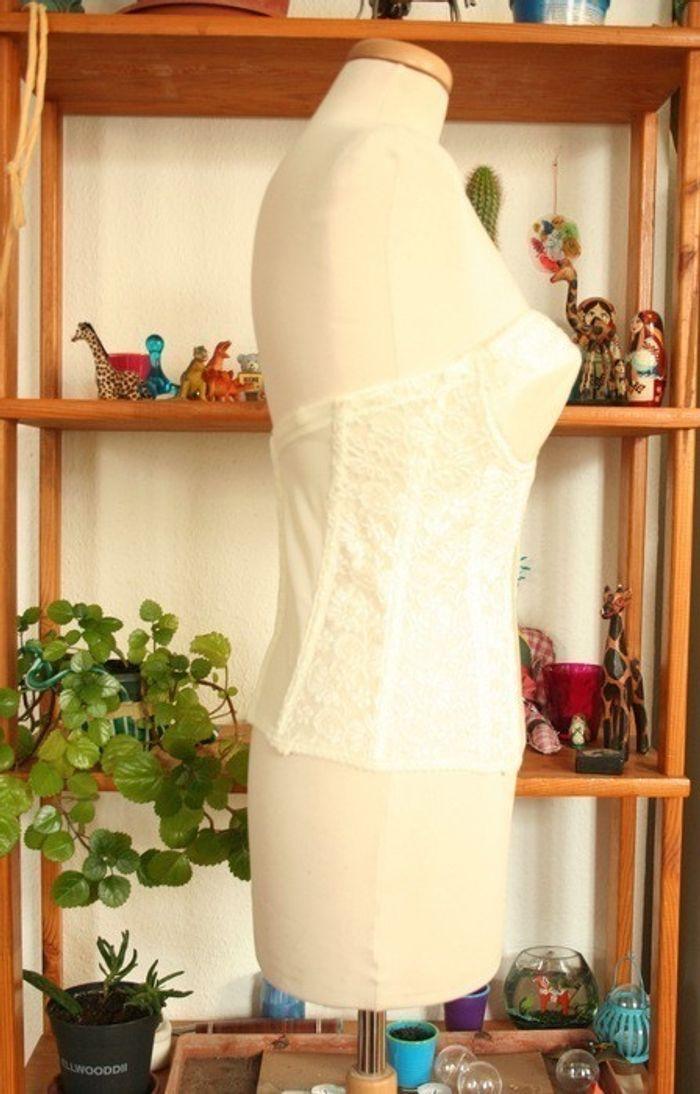 Très joli corset mariage - photo numéro 3