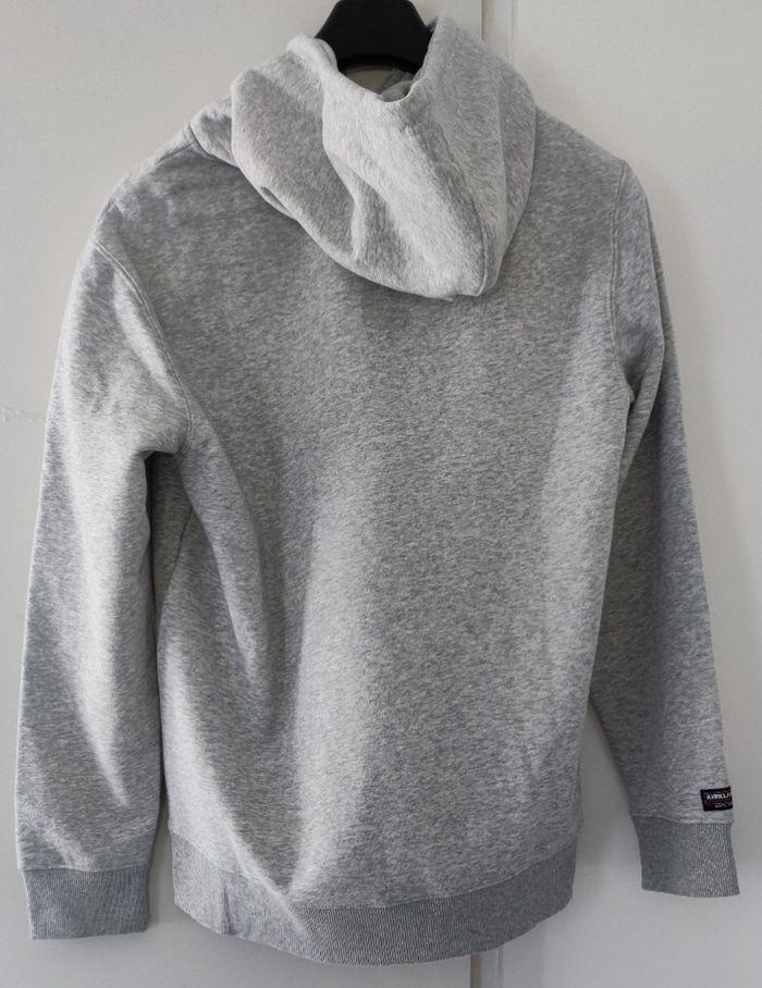 Sweat capuche gris unisexe décontracté taille S/M marque Kirkland - photo numéro 2