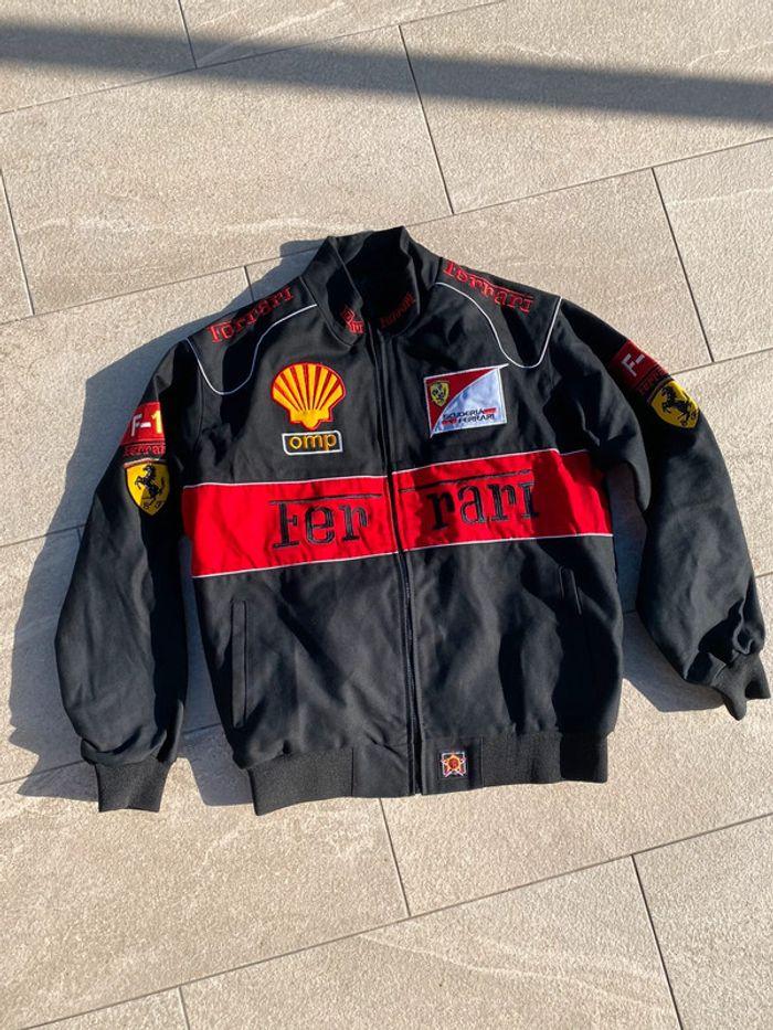 Blouson Nascar Ferrari taille L - photo numéro 1