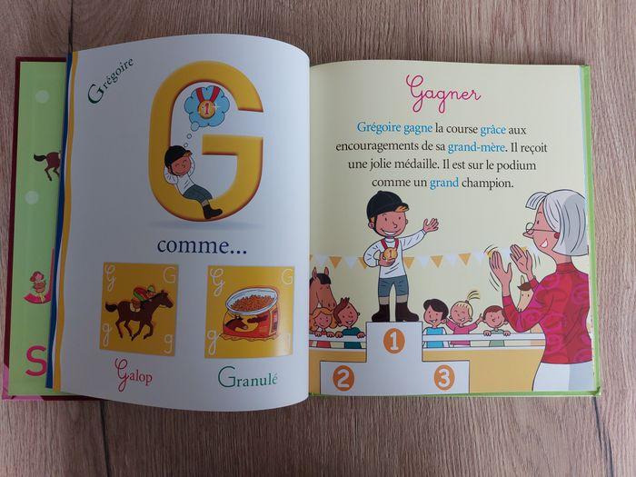 Livre "L'alphabet du poney et du cheval" Fleurus - photo numéro 8