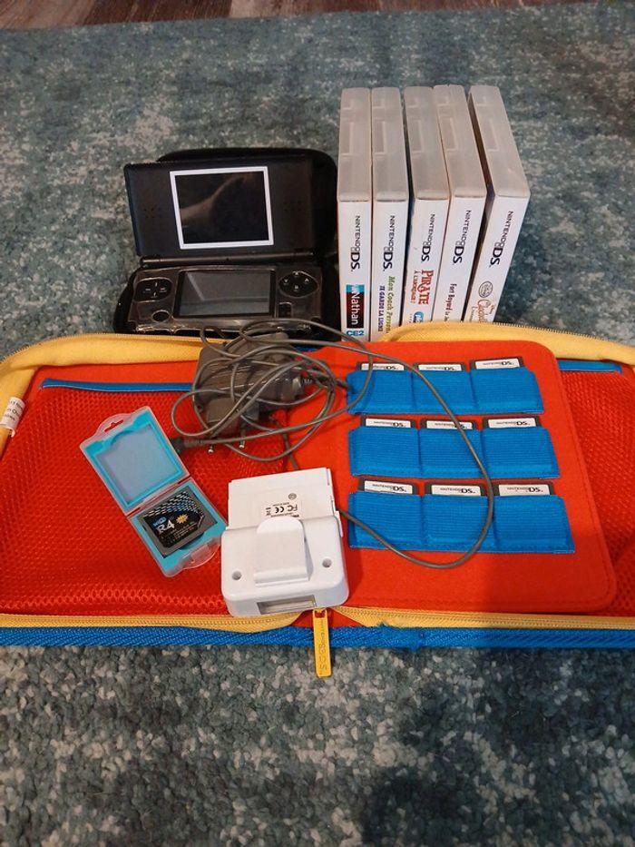 Lot nintendo ds lite - photo numéro 1