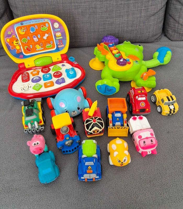 Lot jouets