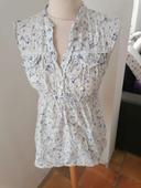 Blouse blanche avec fleurs bleues S/M