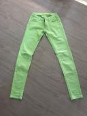 Jeans vert fluo Le Temps Des Cerises