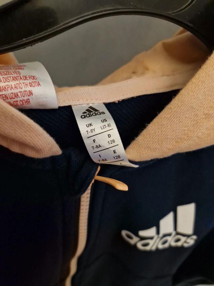 Gilet Adidas 7/8 ans très bon état - photo numéro 3