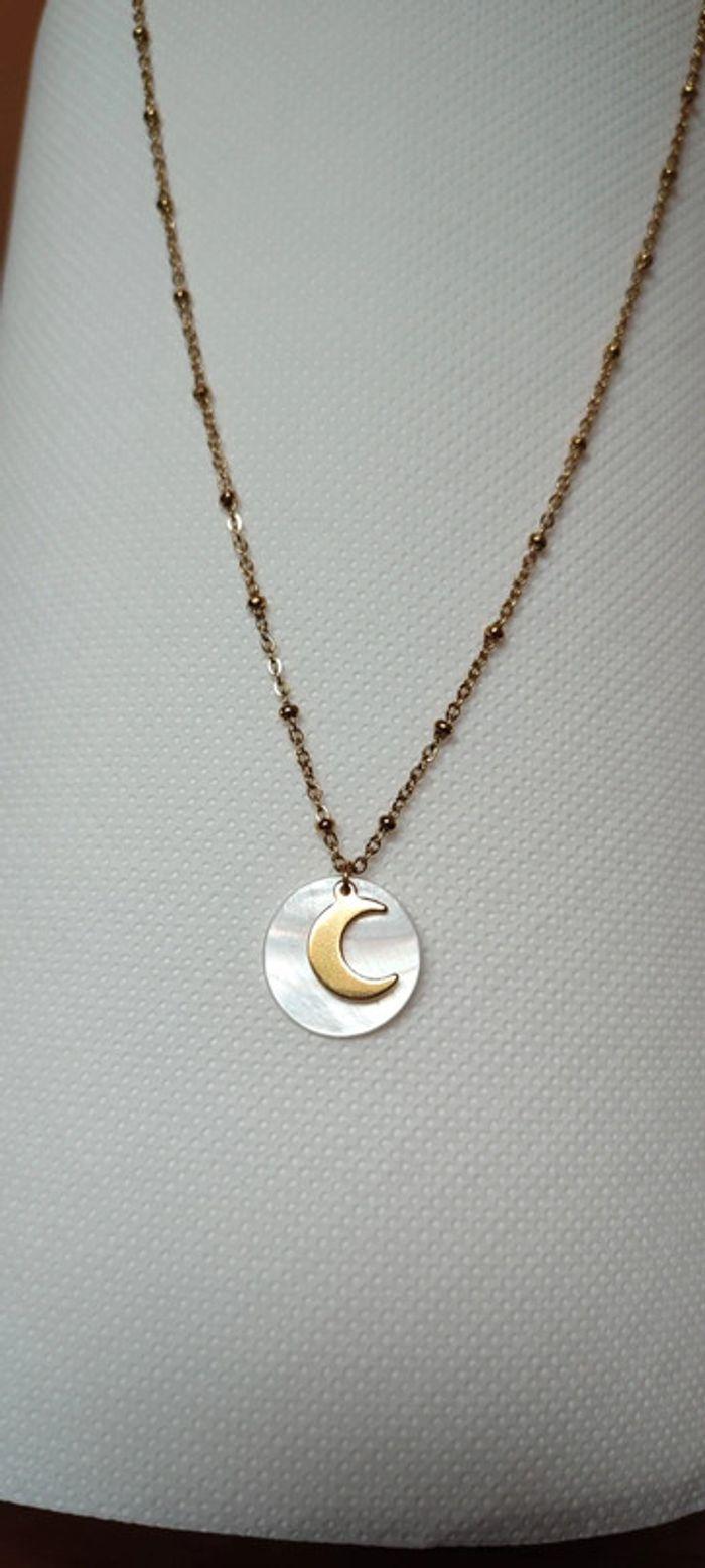 Collier lune