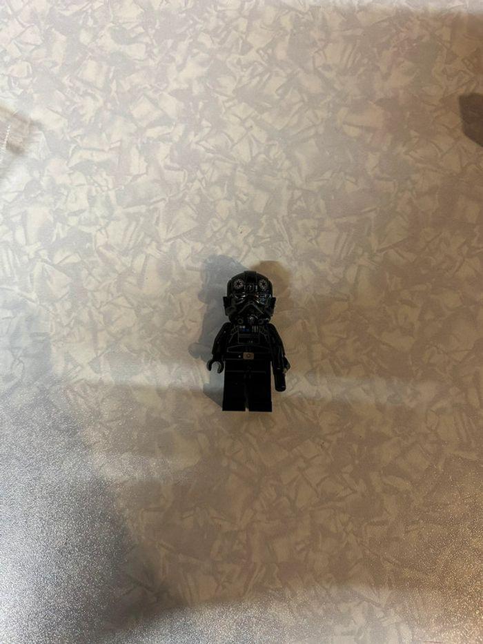 Lego Star Wars Imperial TIE Pilote