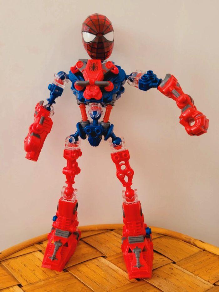 Mega blocks 1916 figurine 2004 Marvel Spiderman super héros - photo numéro 1