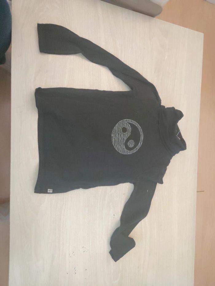 Sous pull col roulé yin yang Okaïdi 6 ans