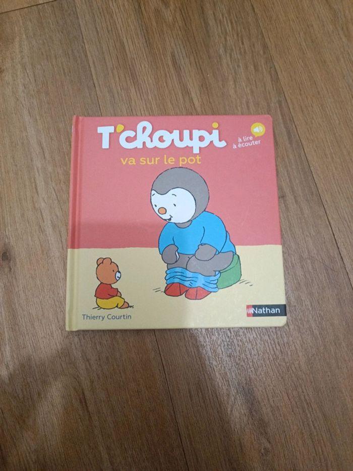 T'choupi va sur le pot - photo numéro 1