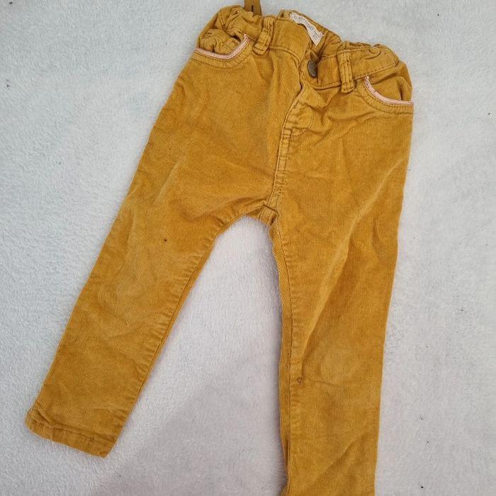 Pantalon velours côtelé 18 mois