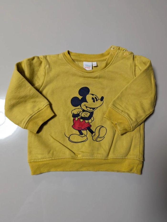 Pull Mickey 12 mois - photo numéro 1