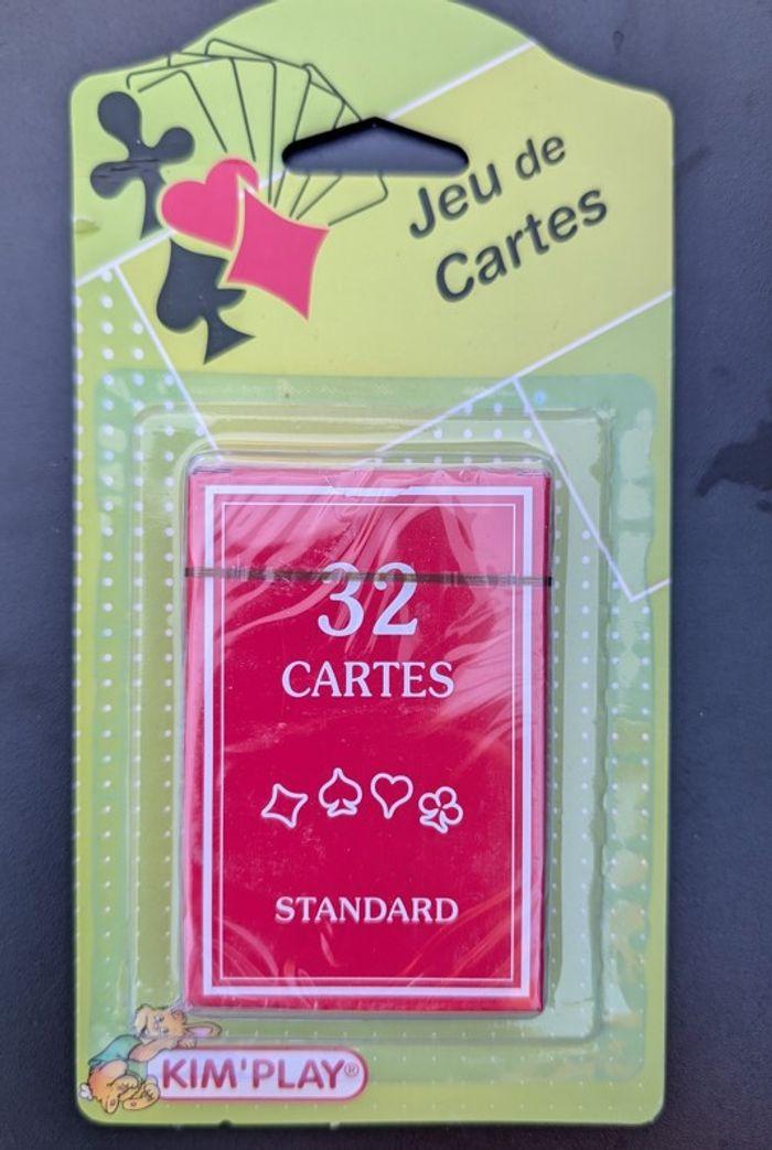 Jeu de 32 cartes à jouer, neuf